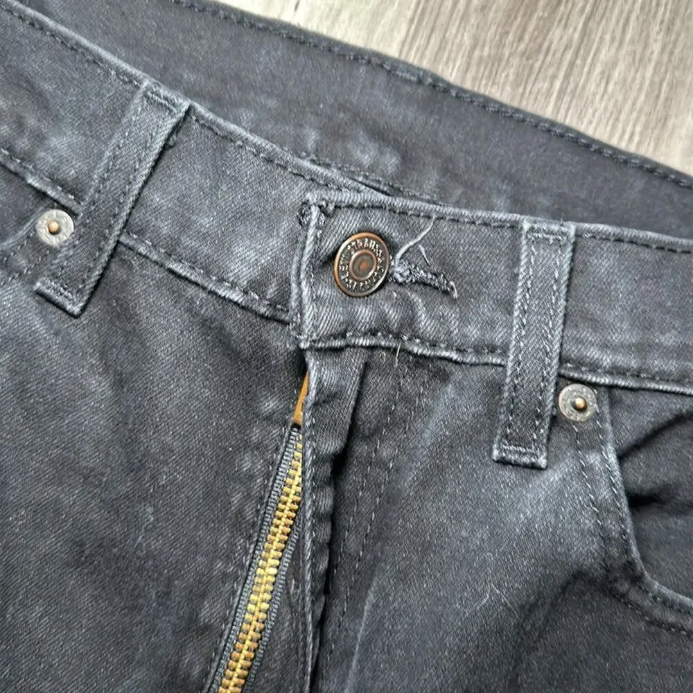 Levi’s 505 Straight Fit Jeans - 33